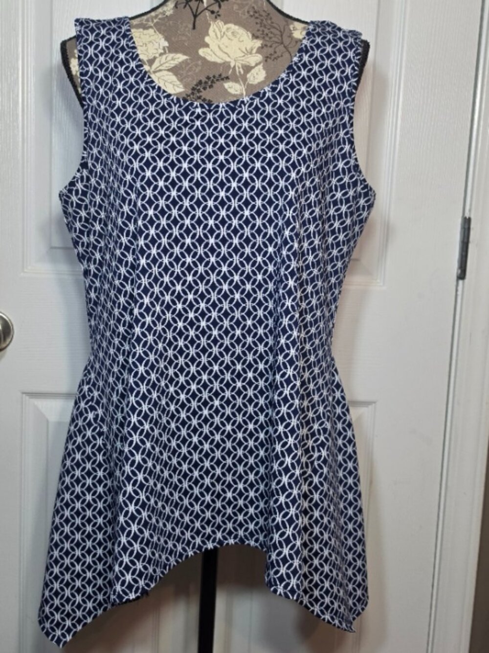 Navy Geometric Sleeveless Top